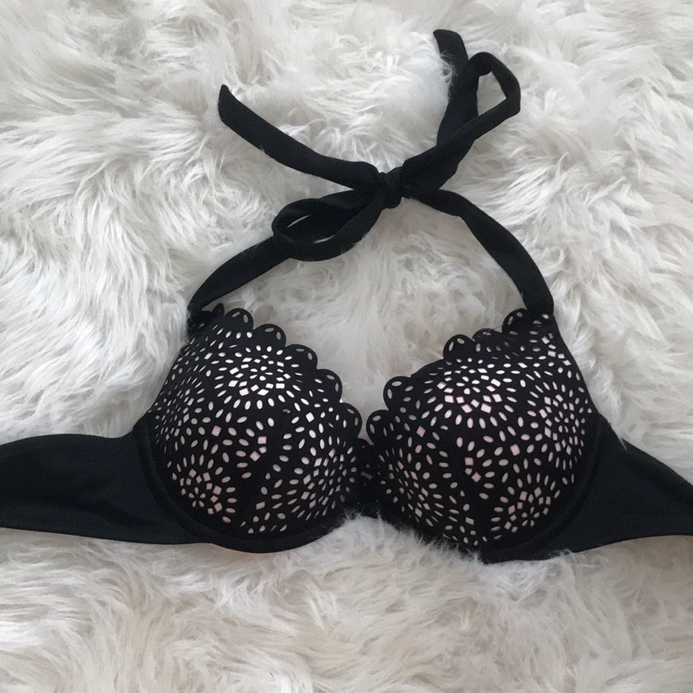 black and pink bikini top